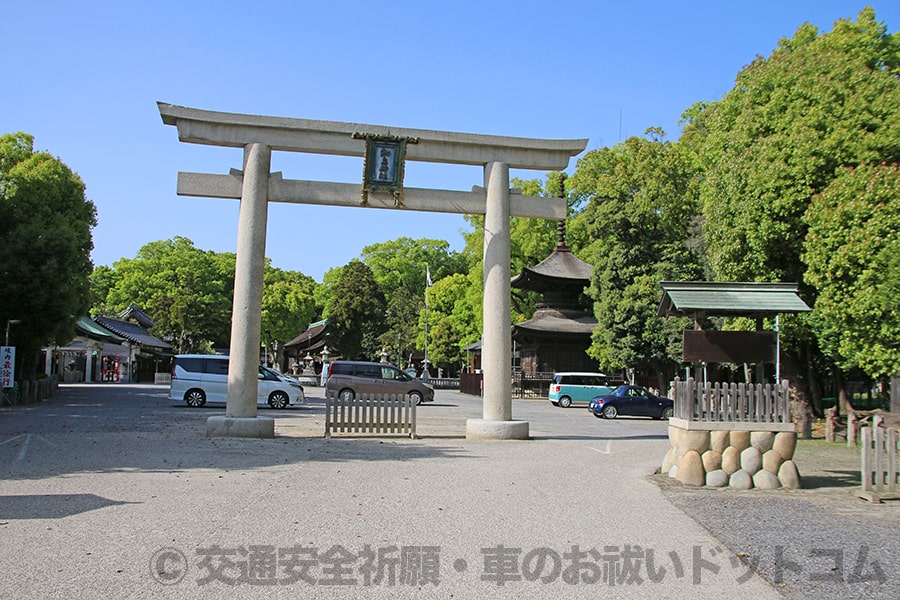 知立神社 大鳥居の様子