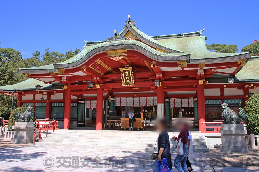 西宮神社 拝殿・本殿の様子